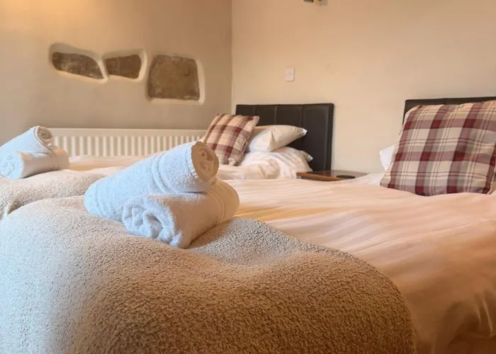 호텔 The Crown 호스